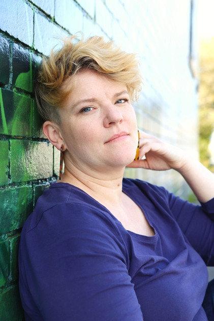 Jennifer Piper - Actor Profile Photo