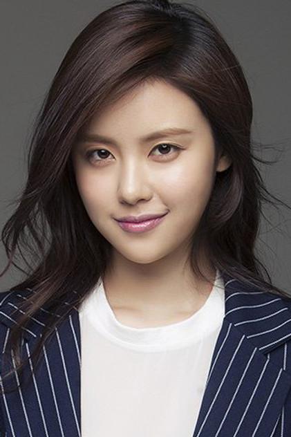 Suh Yun-a - Actor Profile Photo
