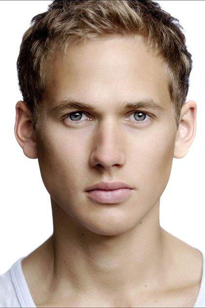 Gregg Lowe - Actor Profile Photo