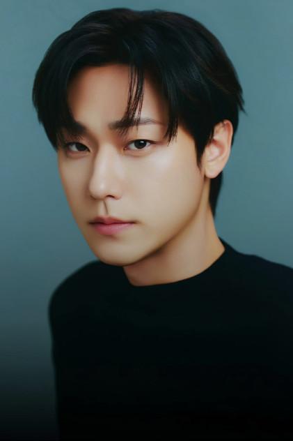 Lee Do-hyun - Actor Profile Photo