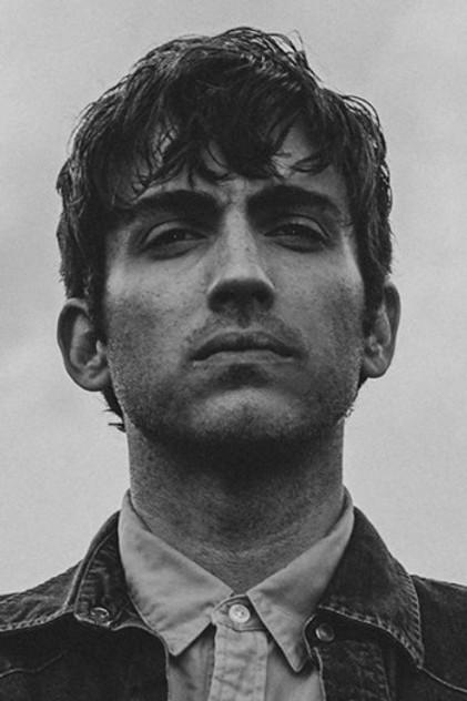 Andrew Combs - Actor Profile Photo
