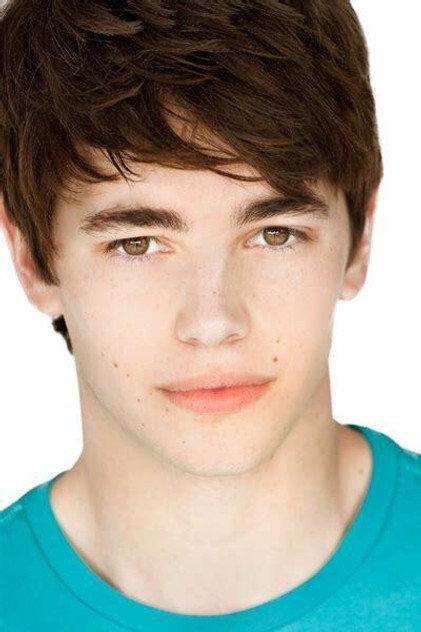 Evan Crooks - Actor Profile Photo