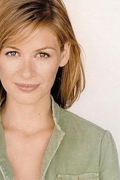 Beth Lacke - Actor Profile Photo