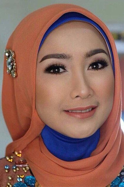 Desy Ratnasari - Actor Profile Photo