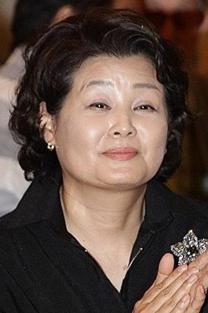 Lee Geum-ju - Actor Profile Photo