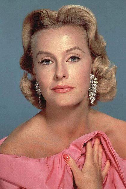 Dina Merrill - Actor Profile Photo