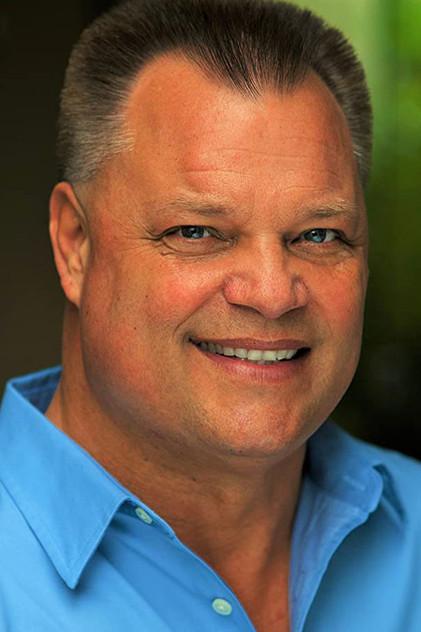 Raymond Lloyd - Actor Profile Photo