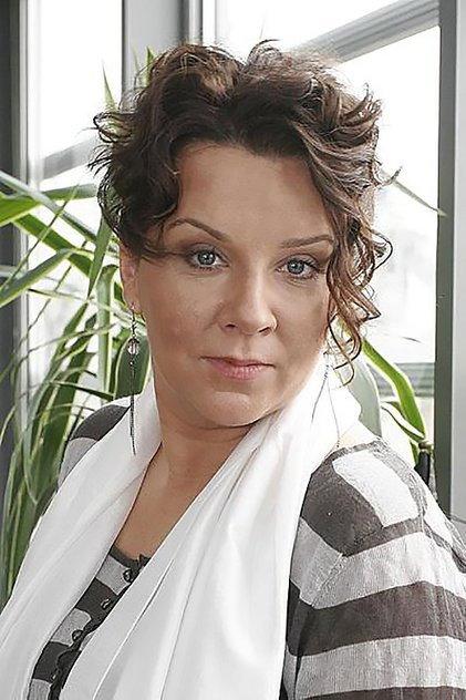 Beata Schimscheiner - Actor Profile Photo