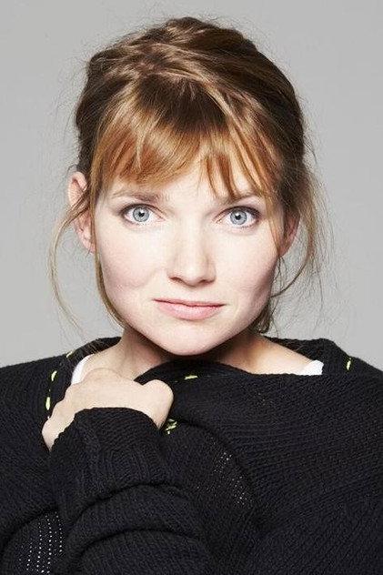 Sophie Quinton - Actor Profile Photo