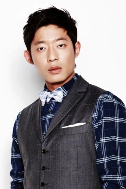 Han Li - Actor Profile Photo