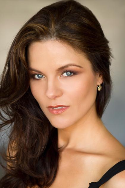 Olja Hrustic - Actor Profile Photo