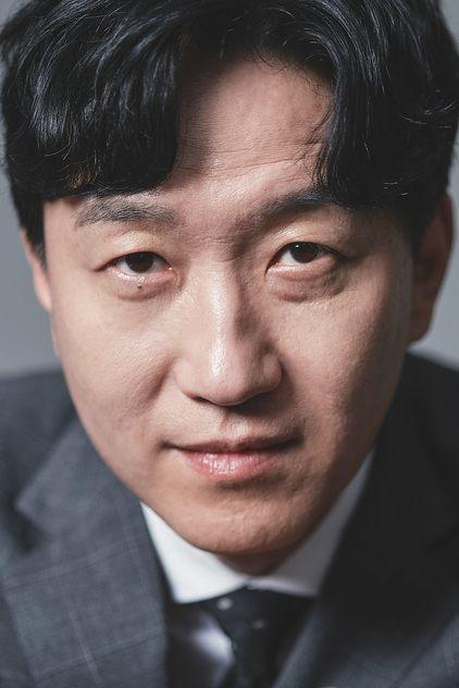 Yoon Se-woong - Actor Profile Photo