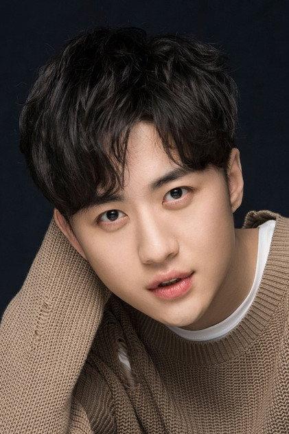 Bo Tian - Actor Profile Photo