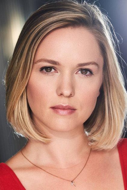 Emily Vere Nicoll - Actor Profile Photo
