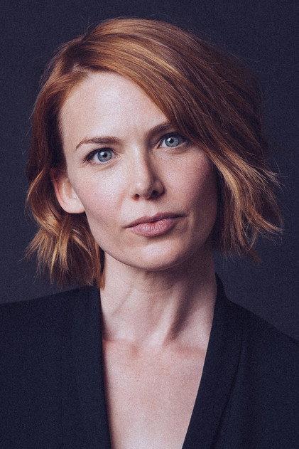 Holley Fain - Actor Profile Photo