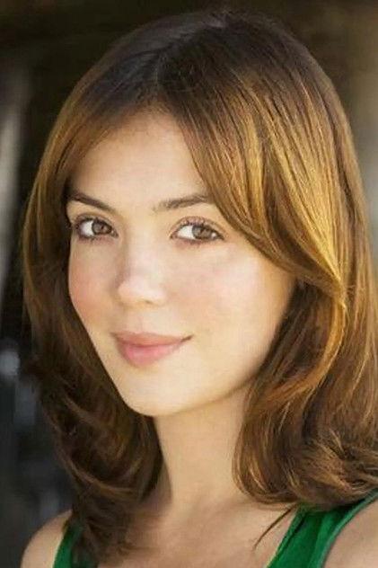 Emma Lung - Actor Profile Photo