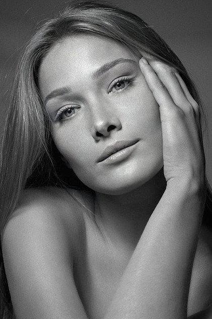 Carla Bruni - Actor Profile Photo