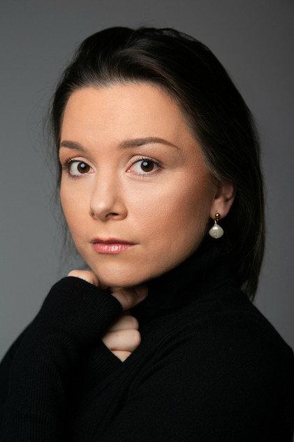 Katalin Ruzsik - Actor Profile Photo