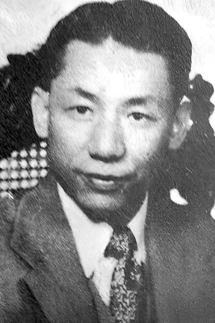 Lee Sun-fung - Actor Profile Photo