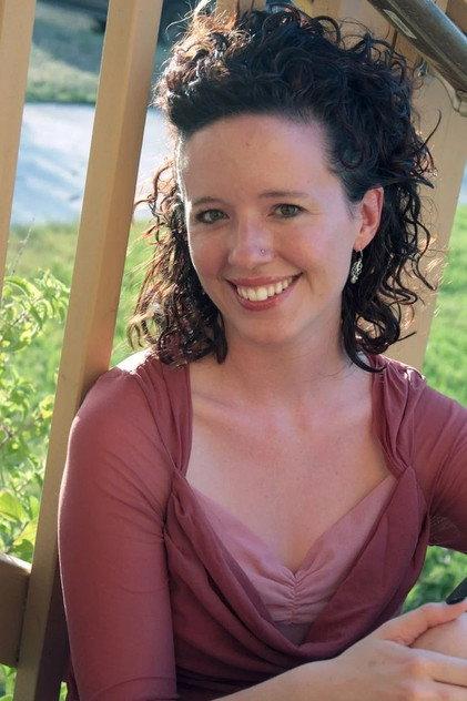 Lindsay Benesh - Actor Profile Photo