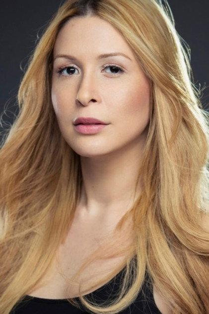 Mey Novak - Actor Profile Photo