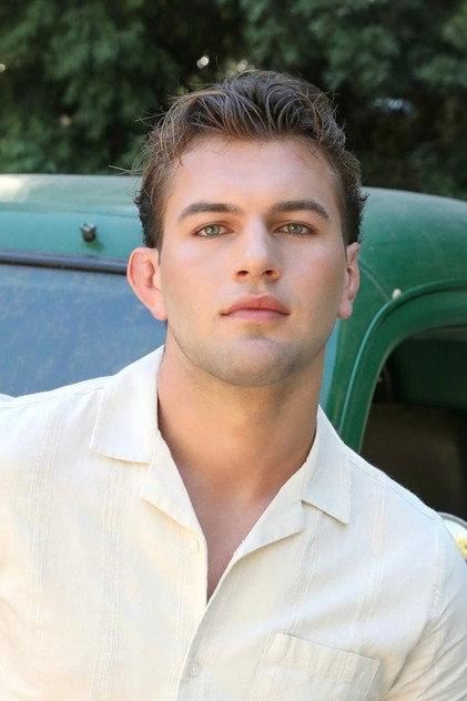 Mason Eaglin - Actor Profile Photo