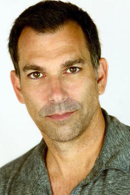 Robert Mammana - Actor Profile Photo