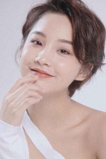Ceri Thu Hà - Actor Profile Photo
