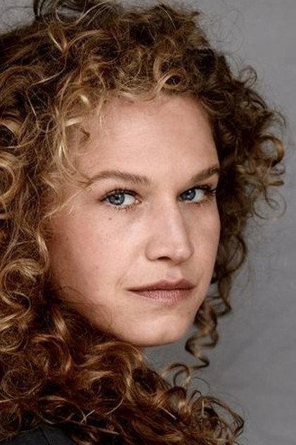 Yohanna Schwertfeger - Actor Profile Photo