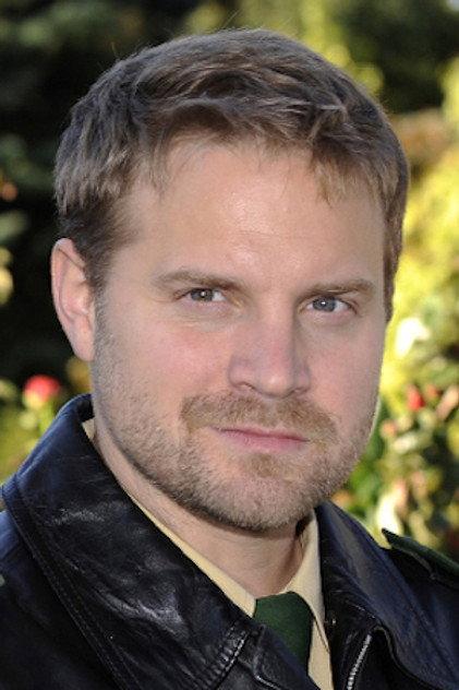 Janek Rieke - Actor Profile Photo