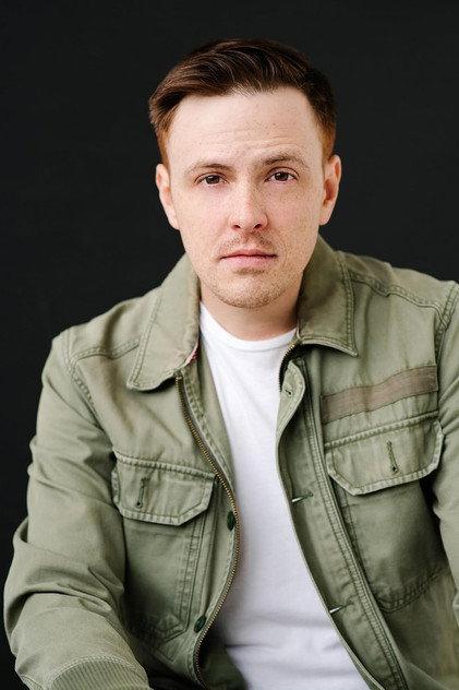 Carson Gale - Actor Profile Photo
