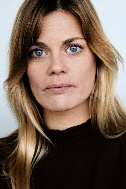 Elzemarieke de Vos - Actor Profile Photo