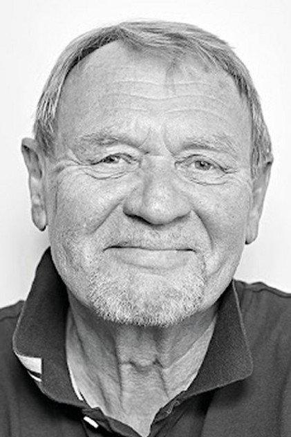 Svend Abrahamsen - Actor Profile Photo