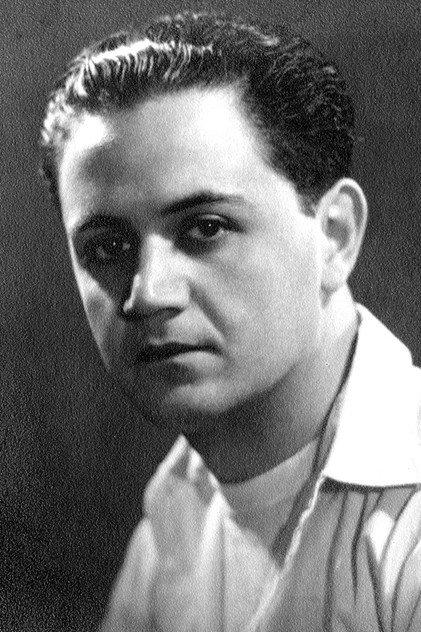 Manos Hatzidakis - Actor Profile Photo