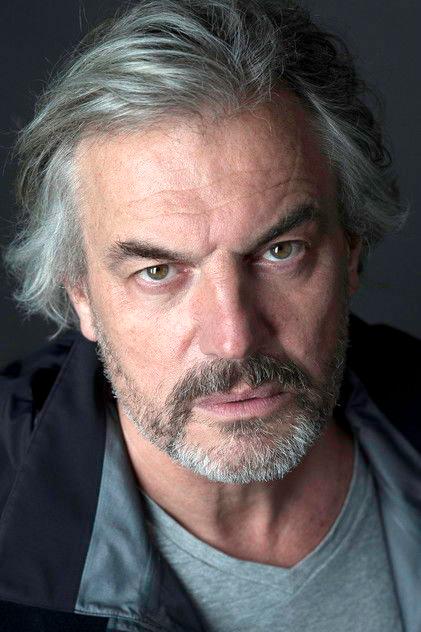 Derek de Lint - Actor Profile Photo