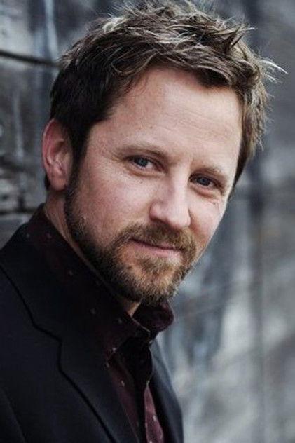 Gordon Michael Woolvett - Actor Profile Photo