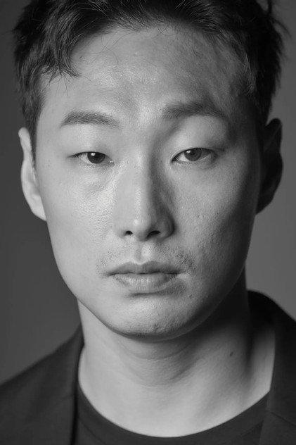 Park Tae-san - Actor Profile Photo