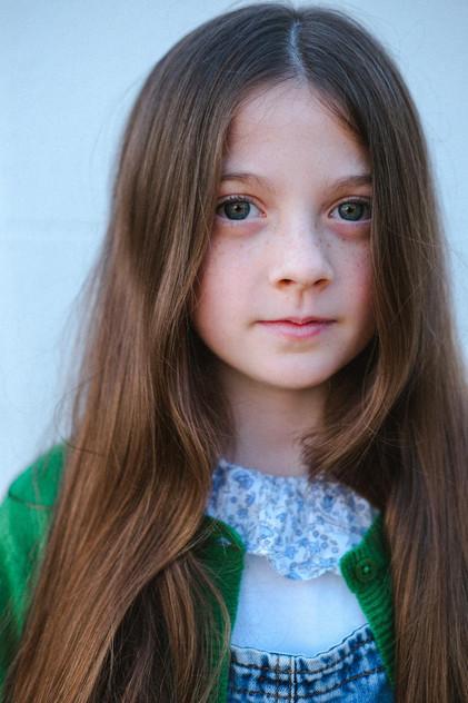 Seosaimhin Hennelly - Actor Profile Photo