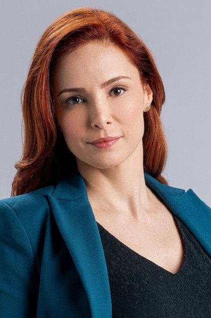 Mine Tugay - Actor Profile Photo