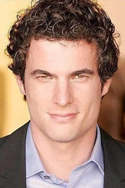 Alex Scarlis - Actor Profile Photo