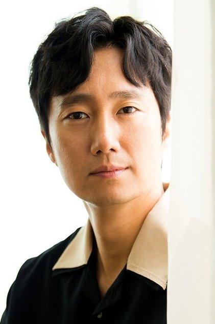 Park Hae-il - Actor Profile Photo
