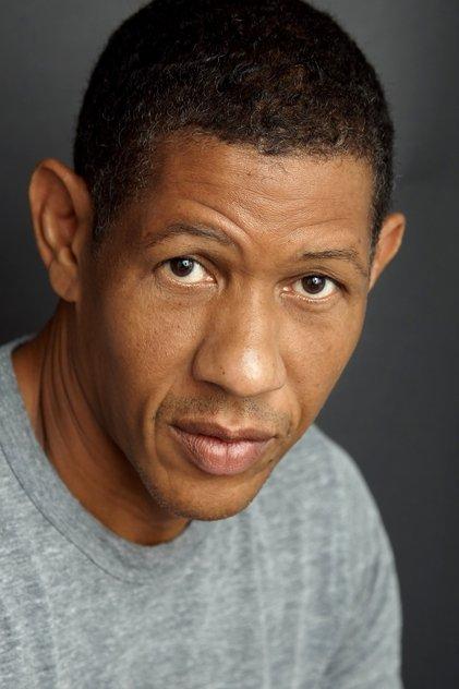Scott Lawrence - Actor Profile Photo