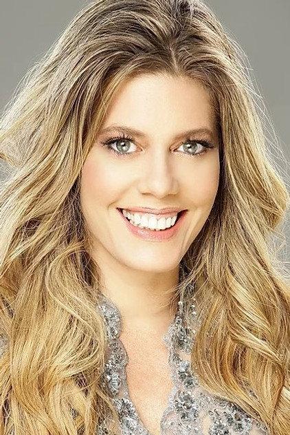 Lorna Cepeda - Actor Profile Photo