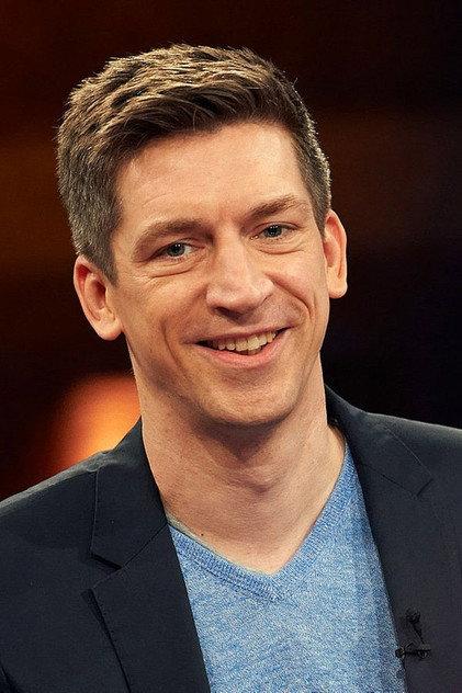 Steffen Hallaschka - Actor Profile Photo
