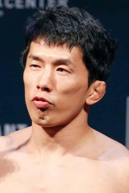 Takeya Mizugaki - Actor Profile Photo