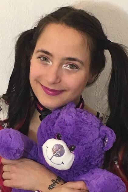Ashley Welker - Actor Profile Photo