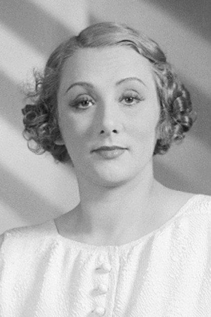 Ruth Stevens - Actor Profile Photo