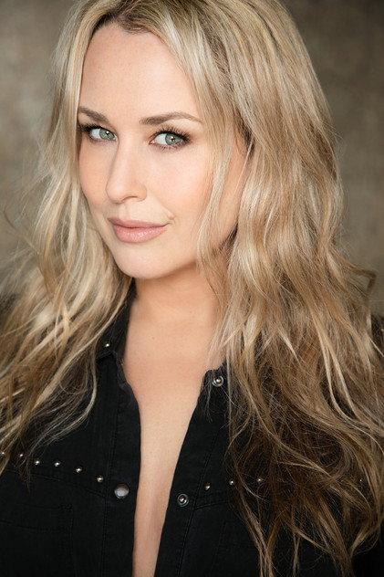 Alex Rose Wiesel - Actor Profile Photo