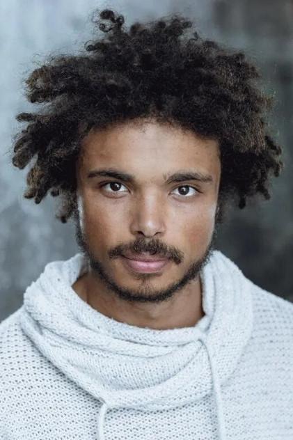 Shaun Cowlishaw - Actor Profile Photo