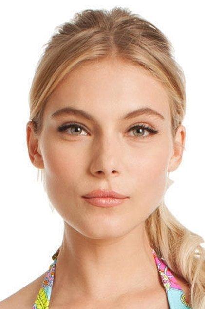 Allegra Carpenter - Actor Profile Photo